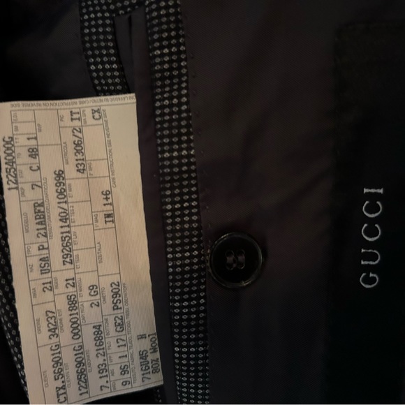 Gucci Grey pinstriped blazer - Picture 2 of 2